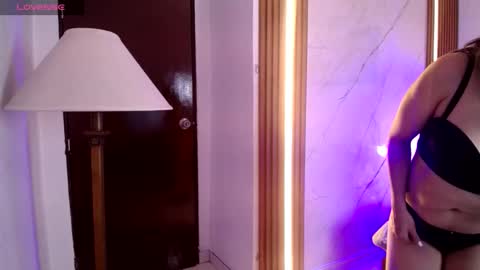 Chloe  online show from February 2026 12:54:02 PM