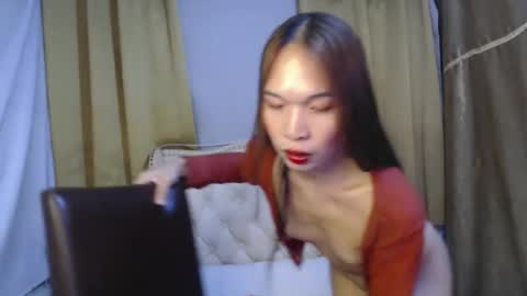 chloe_bilat online show from November 2025 10:32:01 PM