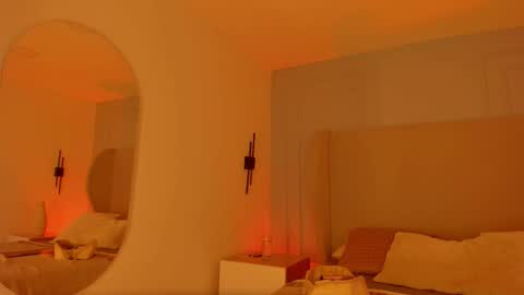 Chloe online show from March 2026 12:40:01 PM