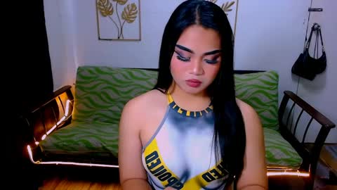 Snapshot of chloe_elsher chatting on May 2026 06:19:02 AM Ts Chloeeeeee online show from May 2026 06:19:02 AM