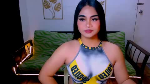 Snapshot of chloe_elsher chatting on May 2026 08:42:02 AM Ts Chloeeeeee online show from May 2026 08:42:02 AM