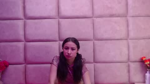 Snapshot of chloe_gibson_ chatting on November 2025 01:13:01 PM Chloe online show from November 2025 01:13:01 PM