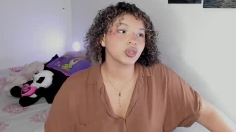 chloe_kisses online show from March 2026 12:05:02 PM