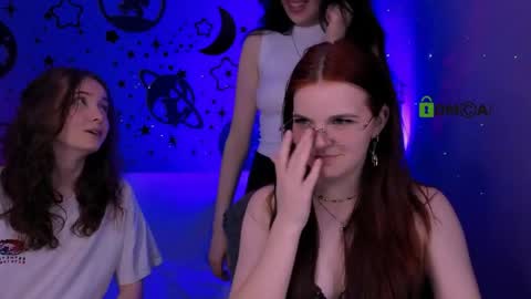 chloe_ley online show from March 2026 07:14:01 PM