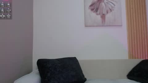 chloe_peach_ online show from February 2026 12:10:02 PM