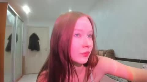 Snapshot of chloe_wifey chatting on November 2025 04:39:02 PM chloe wifey online show from November 2025 04:39:02 PM