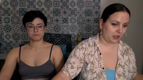 Snapshot of chloe_x_ chatting on February 2025 07:38:02 PM Eva and Sandra online show from February 2025 07:38:02 PM