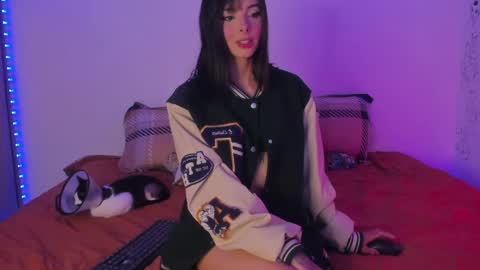 Snapshot of chloeaddamss chatting on June 2026 03:00:02 AM 3 online show from June 2026 03:00:02 AM