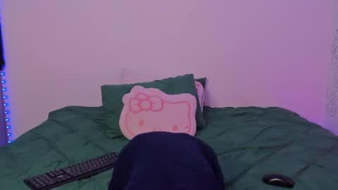 Snapshot of chloeaddamss chatting on June 2026 04:25:01 AM 3 online show from June 2026 04:25:01 AM