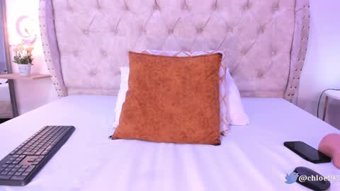 chloeferreira online show from February 2025 05:37:01 AM