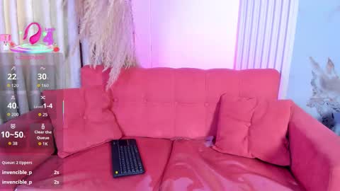 chloegils online show from December 2025 07:53:02 PM