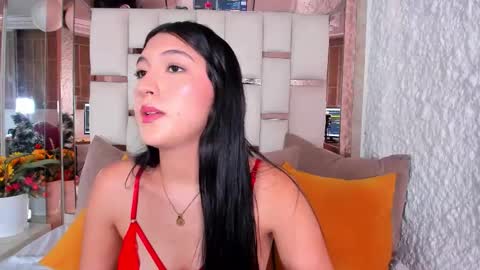 Chloe  online show from November 2025 10:53:02 PM