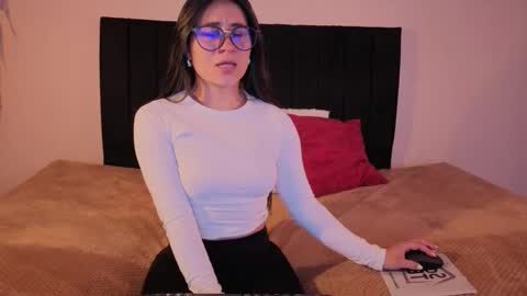 ChloeTurner  online show from January 2026 08:58:01 PM