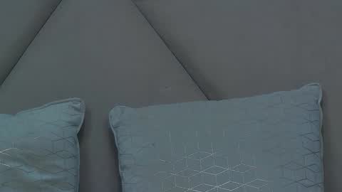 Chloe Vee online show from September 2025 04:01:02 AM