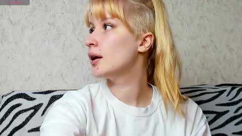 choco_meowx online show from March 2026 08:07:01 AM