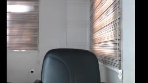 choco_petitqueen online show from December 2025 08:12:01 AM