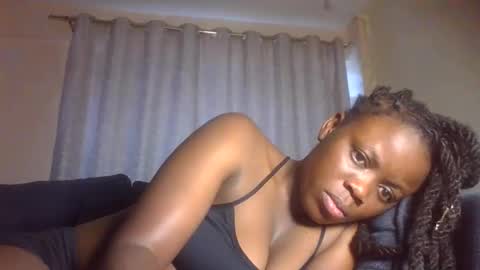 Snapshot of choco_vellvet chatting on June 2026 08:09:02 AM sly online show from June 2026 08:09:02 AM