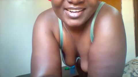 chocobabe002 online show from September 2025 06:03:01 AM