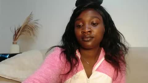 Snapshot of chocolate_desiree chatting on April 2026 11:09:01 AM Lofti online show from April 2026 11:09:01 AM