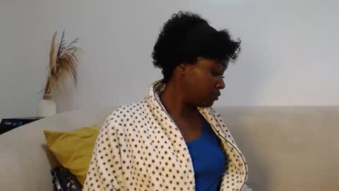 Snapshot of chocolate_desiree chatting on May 2026 09:03:02 AM Lofti online show from May 2026 09:03:02 AM