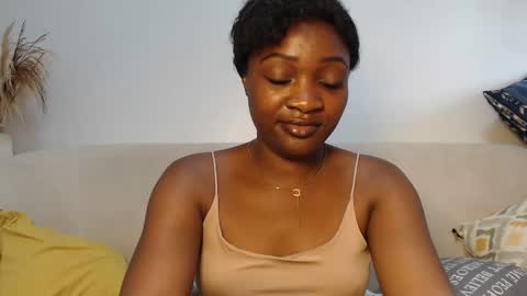 Snapshot of chocolate_desiree chatting on May 2026 10:10:01 AM Lofti online show from May 2026 10:10:01 AM