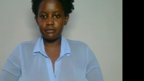 Snapshot of chocolate_queen25 chatting on April 2026 08:43:01 AM chocolate queen25 online show from April 2026 08:43:01 AM