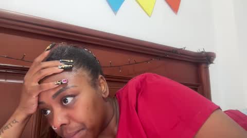 Snapshot of chocolatecakequeen chatting on November 2025 04:40:01 PM ChocolateCakeQueen online show from November 2025 04:40:01 PM