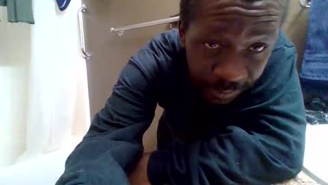 Chocvanillamix..... jazzie -  n - juice online show from April 2026 12:33:02 AM