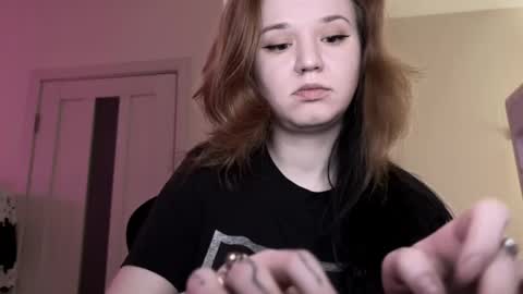 Lissa online show from April 2026 04:11:01 AM