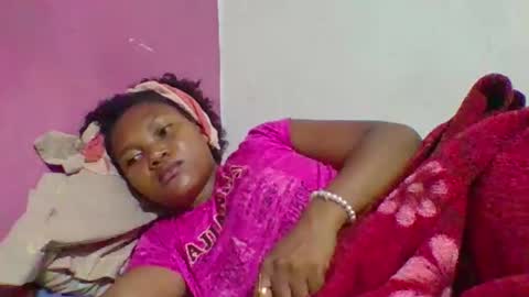 Snapshot of chololatblonde chatting on March 2026 10:34:02 PM chololatblonde online show from March 2026 10:34:02 PM