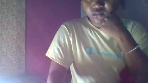 Snapshot of chololatblonde chatting on March 2026 04:52:01 AM chololatblonde online show from March 2026 04:52:01 AM