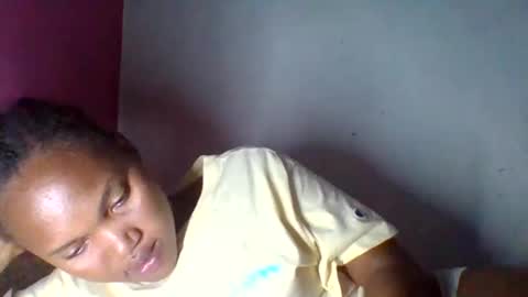 Snapshot of chololatblonde chatting on March 2026 12:09:01 PM chololatblonde online show from March 2026 12:09:01 PM