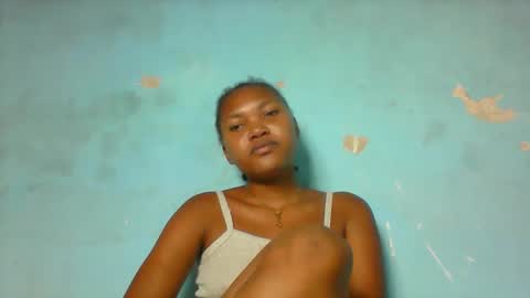 Snapshot of chololatblonde chatting on March 2026 08:17:01 AM chololatblonde online show from March 2026 08:17:01 AM