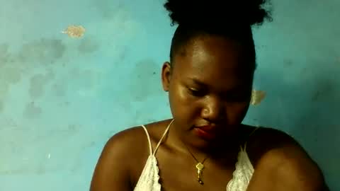 Snapshot of chololatblonde chatting on March 2026 08:30:01 AM chololatblonde online show from March 2026 08:30:01 AM