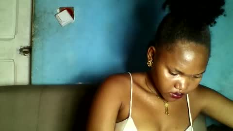 Snapshot of chololatblonde chatting on March 2026 08:34:01 PM chololatblonde online show from March 2026 08:34:01 PM