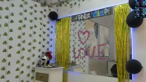 Chorey Thaylor online show from October 2025 03:29:01 PM