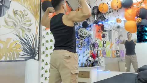 Chorey Thaylor online show from October 2025 03:52:01 PM