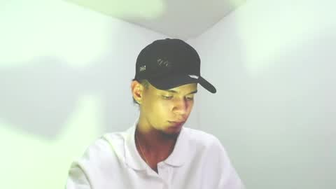 Snapshot of chorro369 chatting on May 2026 06:54:02 AM juan online show from May 2026 06:54:02 AM