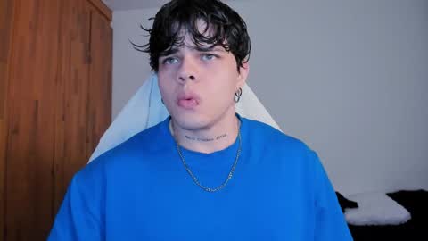 Snapshot of chris_cooperr chatting on February 2025 02:49:01 AM Chris Cooper Independent model online show from February 2025 02:49:01 AM