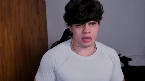 Snapshot of chris_cooperr chatting on February 2025 06:40:02 AM Chris Cooper Independent model online show from February 2025 06:40:02 AM