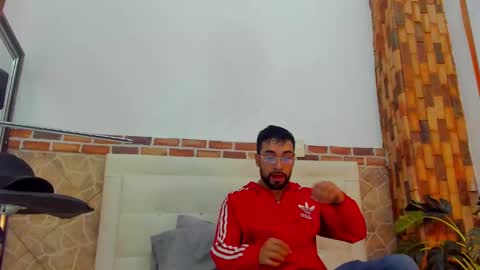 Snapshot of chris_kizz chatting on December 2024 11:16:01 AM chris_kizz online show from December 2024 11:16:01 AM