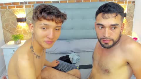 Snapshot of chris_kizz chatting on December 2024 03:54:01 AM chris_kizz online show from December 2024 03:54:01 AM