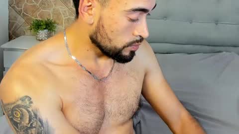 Snapshot of chris_kizz chatting on December 2024 09:51:01 AM chris_kizz online show from December 2024 09:51:01 AM