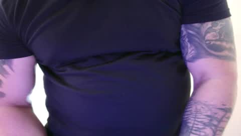 chris_laos online show from October 2025 06:26:01 PM