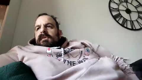 chris  ole online show from December 2025 08:52:02 AM