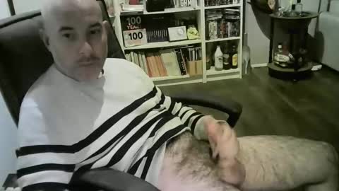 Snapshot of chrisprngr chatting on April 2026 05:02:02 PM chrisprngr online show from April 2026 05:02:02 PM