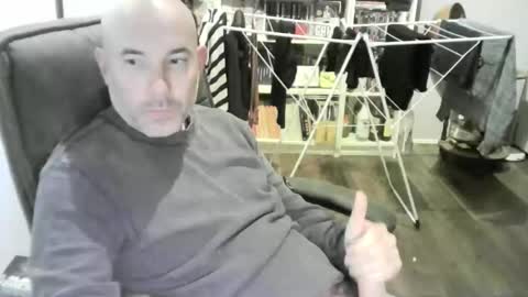 Snapshot of chrisprngr chatting on May 2026 09:34:01 PM chrisprngr online show from May 2026 09:34:01 PM