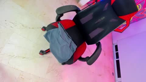 chrissangel12 online show from November 2025 05:28:02 AM