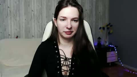 Christi online show from February 2025 09:36:02 AM