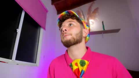 Snapshot of chrisstianford chatting on October 2025 08:59:01 AM Hi dont forguet to follow me    online show from October 2025 08:59:01 AM